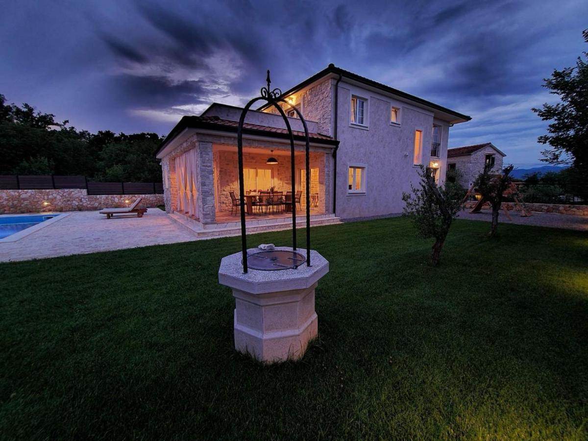 Villa Lulu Kamena Villa S Maslinikom Otok Krk Dobrinj Selo Gostinjac Krk Town Eksteriør bilde